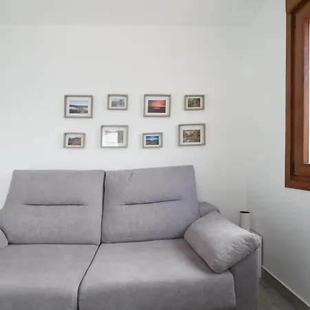 Apartamento Amazing In O With Kitchen Rosal