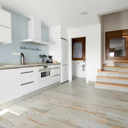 Amazing In O With Kitchen *